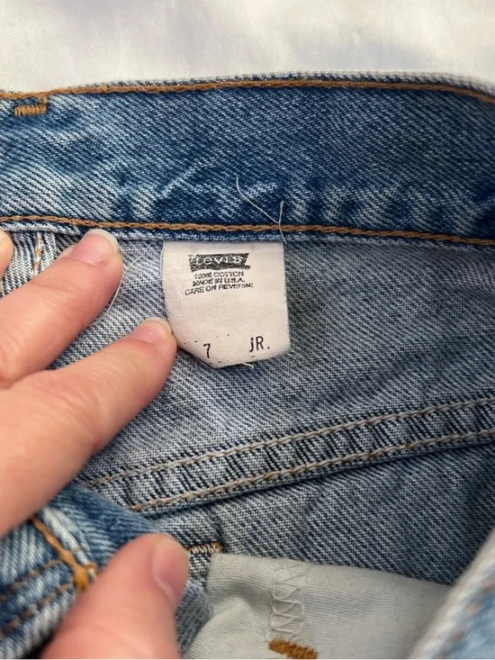 Levi's Light Blue Vintage 90’s Denim Jean Shorts - Picture 2 of 6